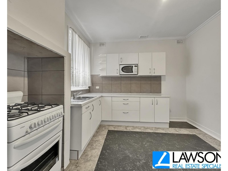 8 First Avenue, Port Lincoln SA 5606