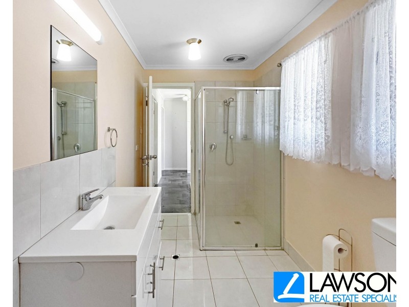 9 Robert Street, Tumby Bay SA 5605