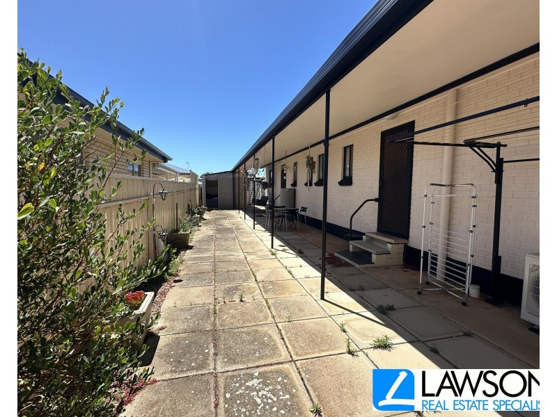 9 Robert Street, Tumby Bay SA 5605