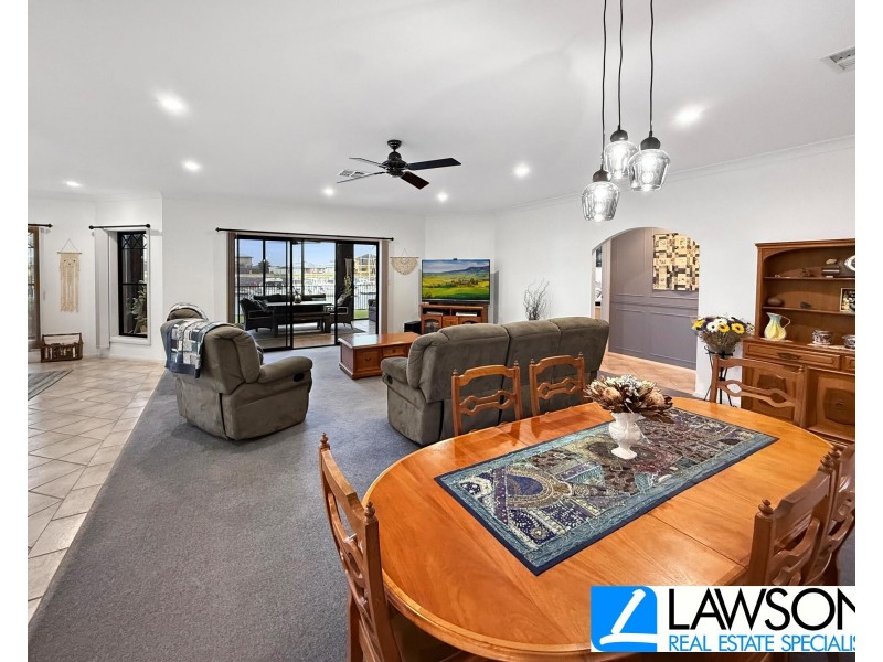 11 Viking Street, Tumby Bay SA 5605