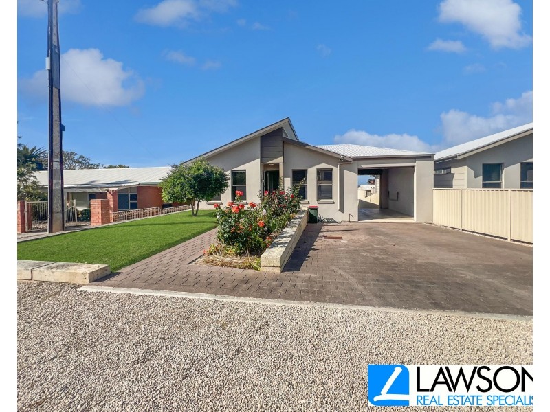 2/18 Stephens Street, Port Lincoln SA 5606