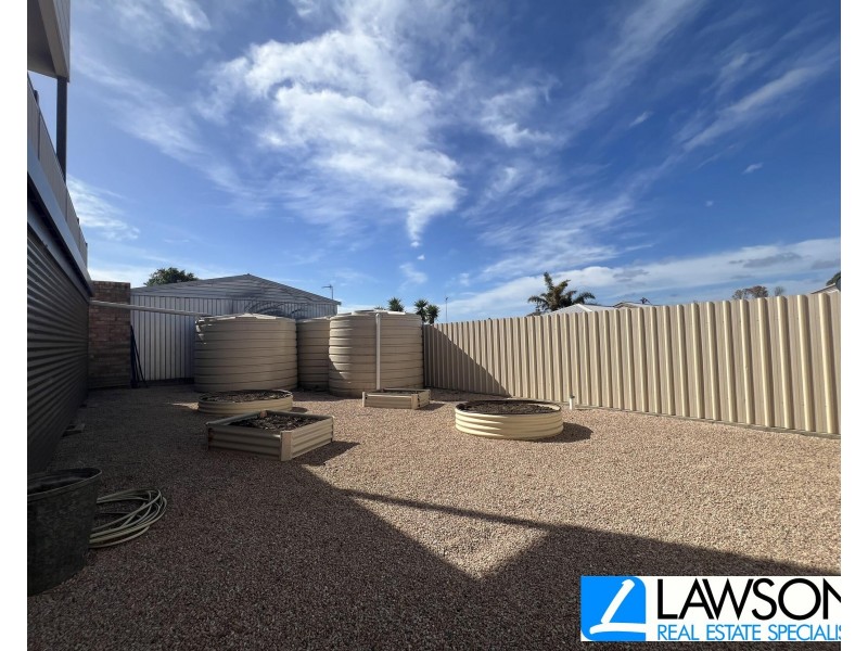 2/18 Stephens Street, Port Lincoln SA 5606