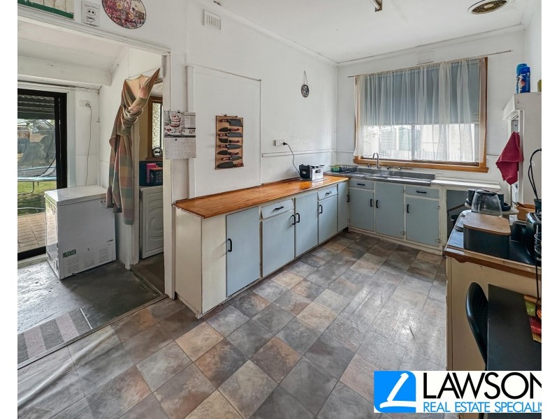 9 Firth Avenue, Cummins SA 5631