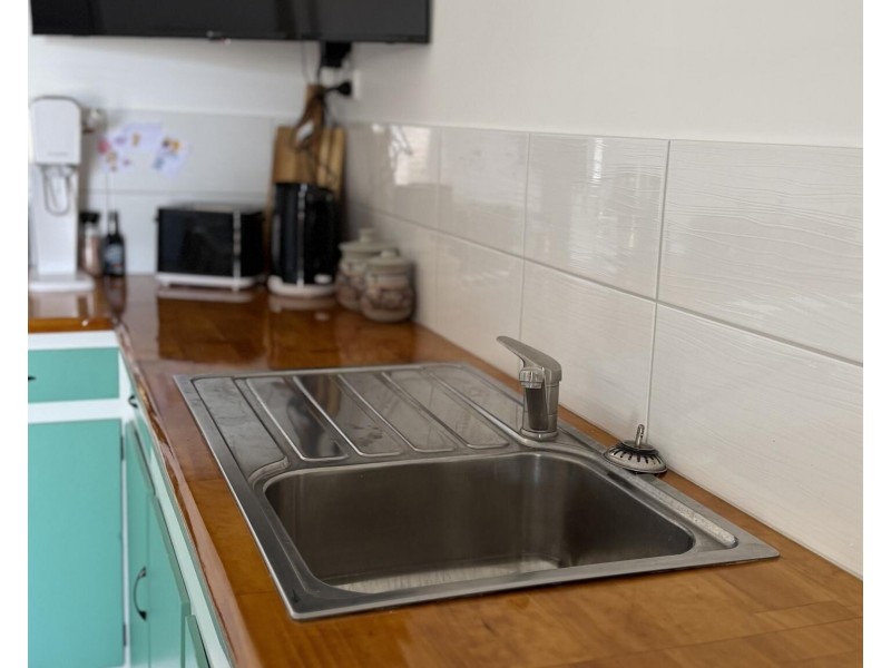 4 Habib Road, Port Neill SA 5604