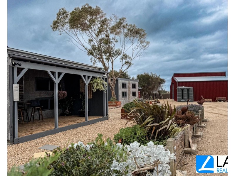 43 Thuruna Road, Tumby Bay SA 5605