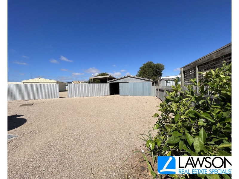 10 Lipson Road, Tumby Bay SA 5605