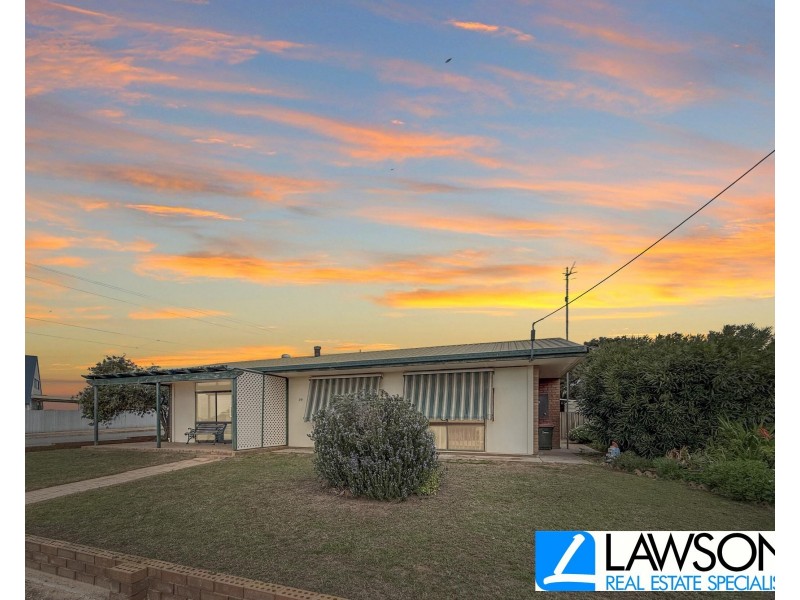 39 O’Loughlin Terrace, Port Neill SA 5604