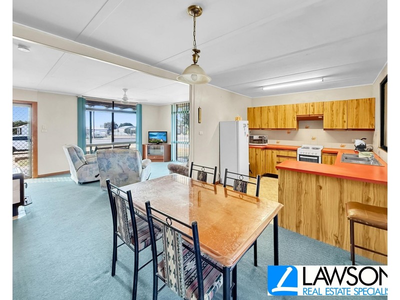 39 O’Loughlin Terrace, Port Neill SA 5604