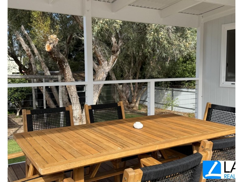18 Douglas Street, Coffin Bay SA 5607