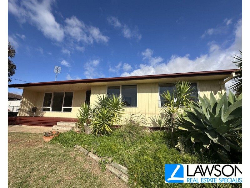 28 Follett Street, Port Lincoln SA 5606