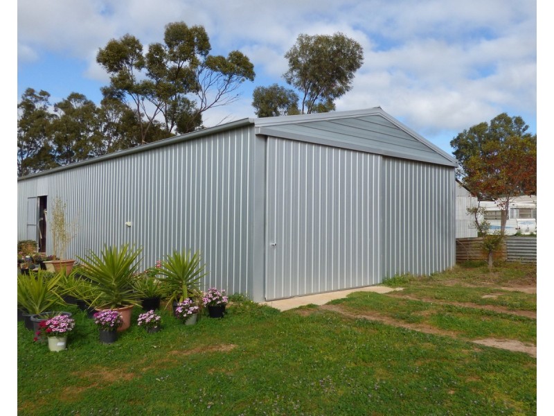 19 Main Street, Lipson SA 5607