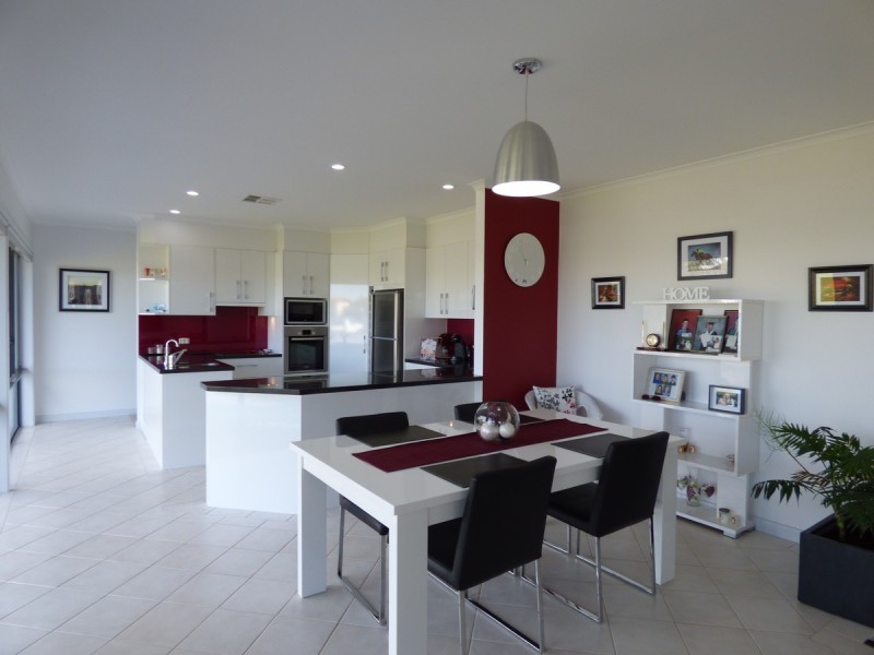 8 Smada Crt, Port Lincoln SA 5606