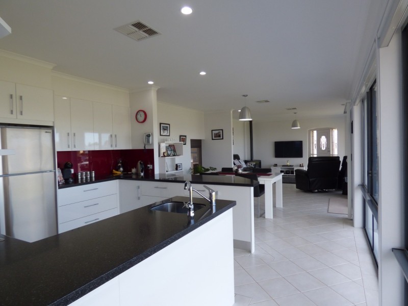 8 Smada Crt, Port Lincoln SA 5606
