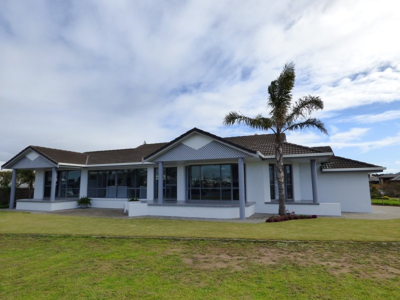 8 Smada Crt, Port Lincoln SA 5606