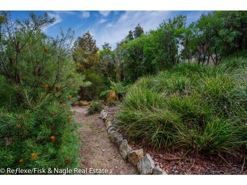 20 Angophora Drive, Mallacoota VIC 3892