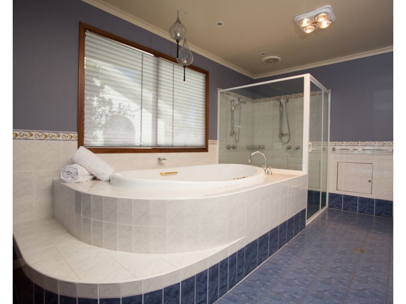 172 Pacific Way, Tura Beach NSW 2548