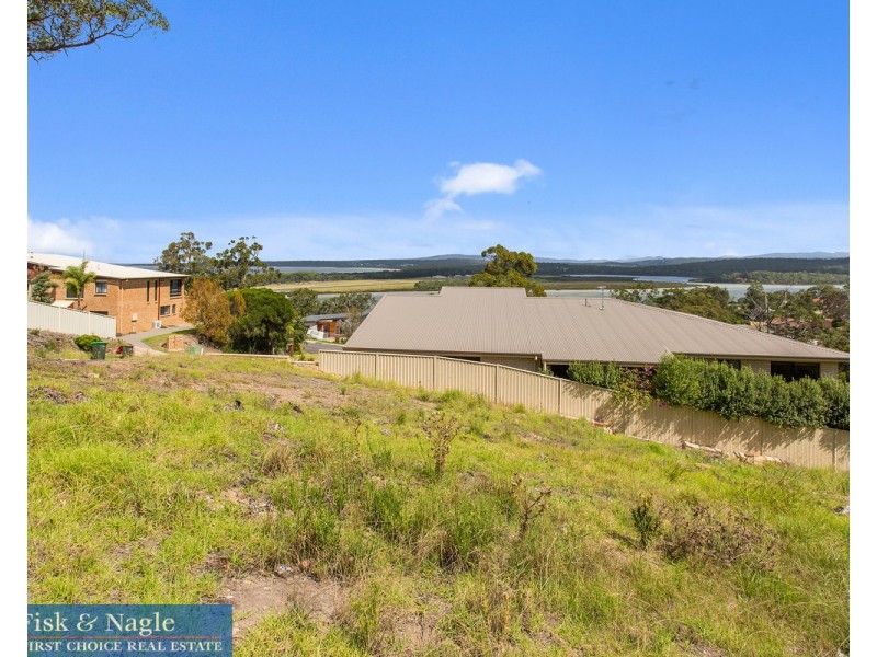 21 John Close, Merimbula NSW 2548