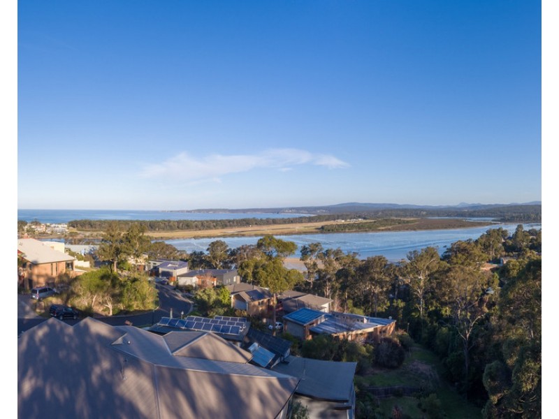 21 John Close, Merimbula NSW 2548
