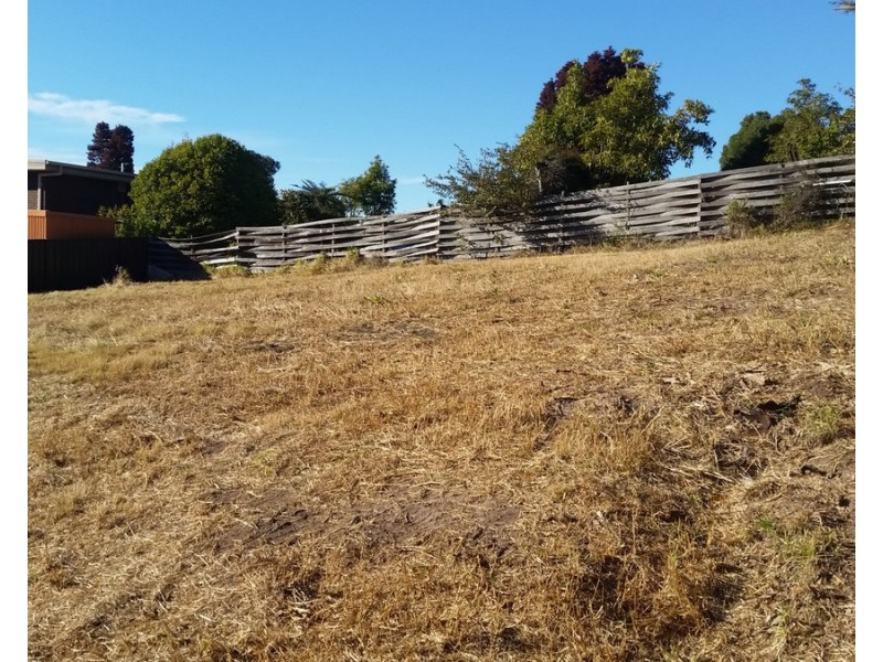 11B Kowara Crescent, Merimbula NSW 2548