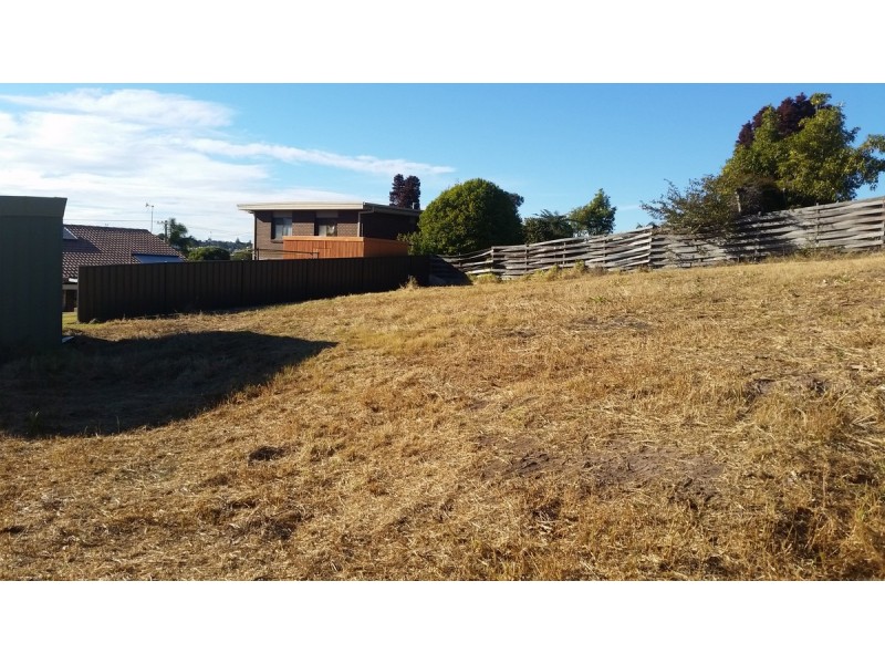 11B Kowara Crescent, Merimbula NSW 2548