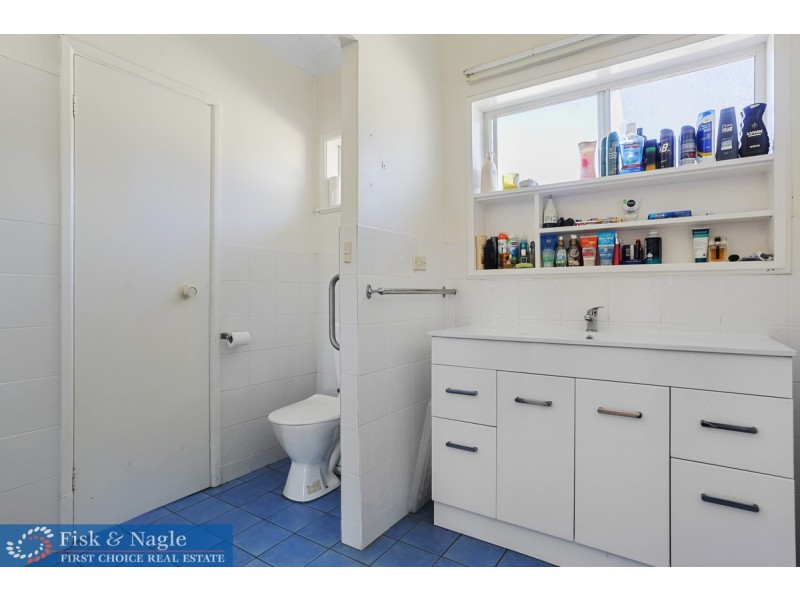 2 Bronwyn Close, Merimbula NSW 2548