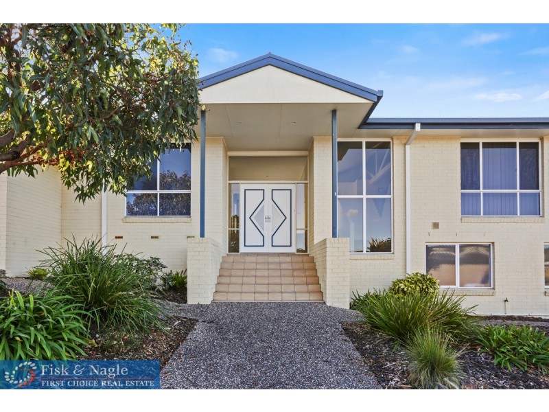 2 Nichole Court, Tura Beach NSW 2548