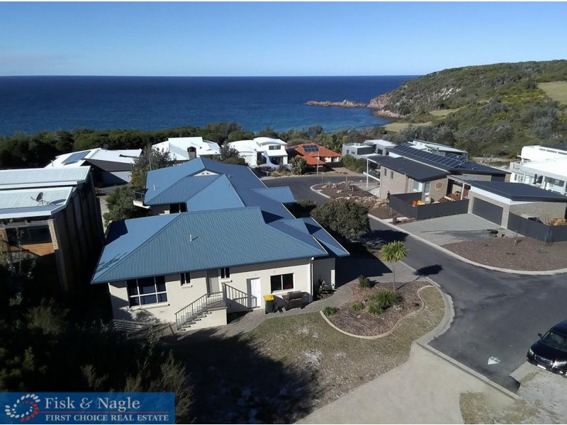 2 Nichole Court, Tura Beach NSW 2548
