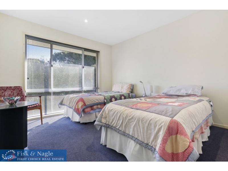 2 Nichole Court, Tura Beach NSW 2548