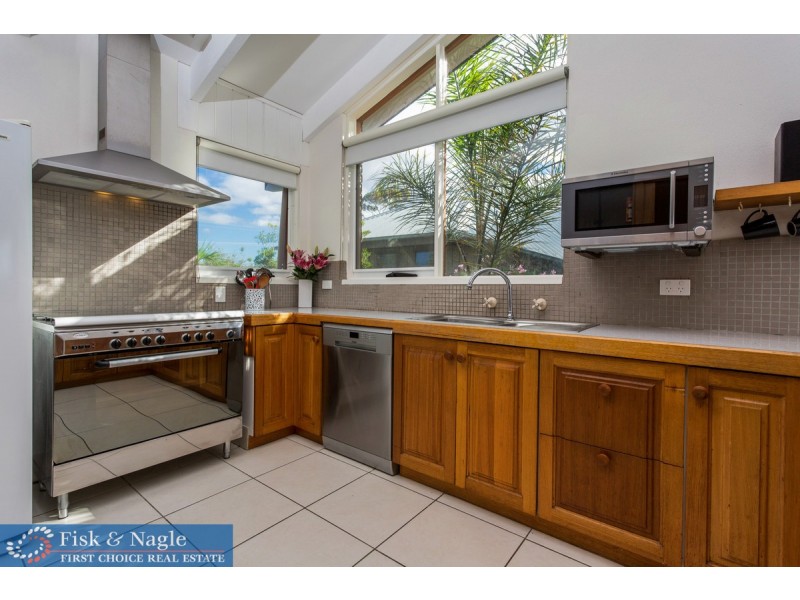 30 Ocean Drive, Merimbula NSW 2548