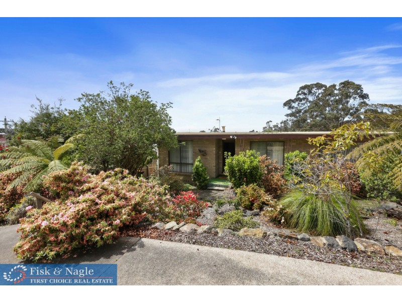 24 Sapphire Crescent, Merimbula NSW 2548