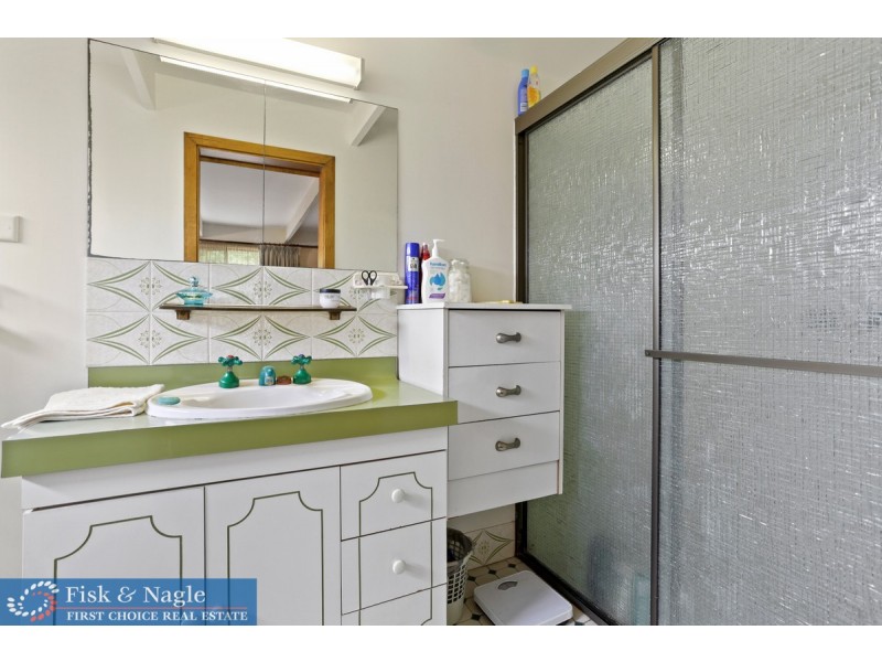 24 Sapphire Crescent, Merimbula NSW 2548