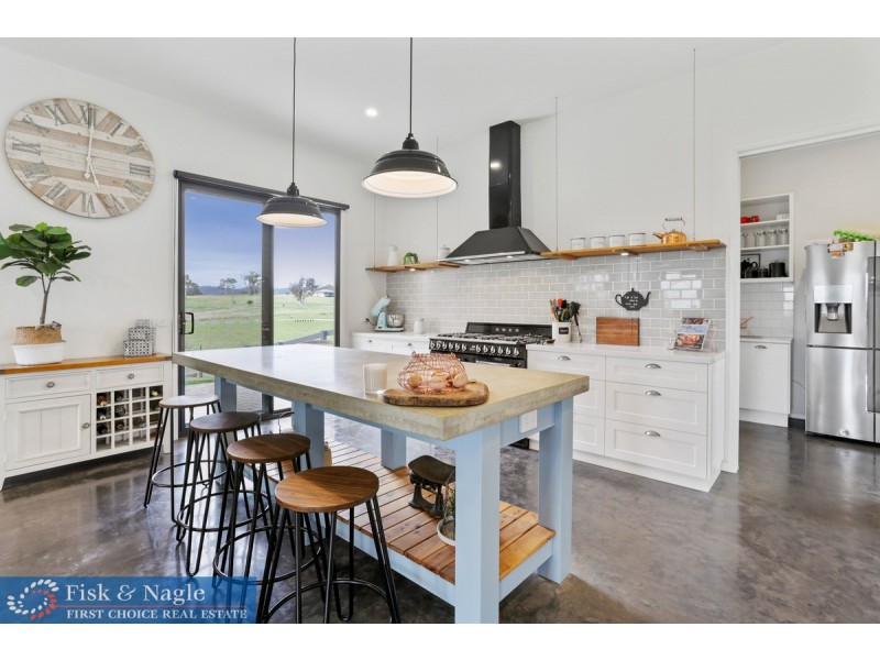 13 Newlyns Place, Frogs Hollow NSW 2550