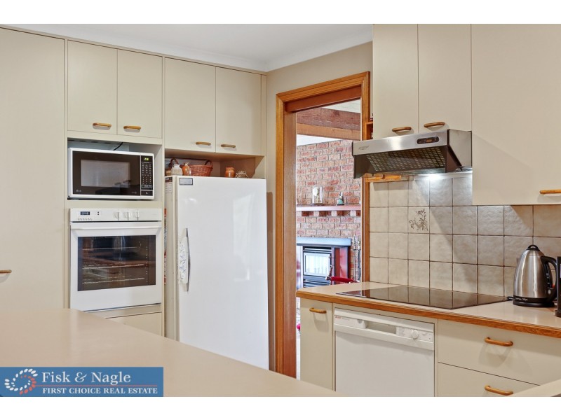 4 Abelia Court, Tura Beach NSW 2548