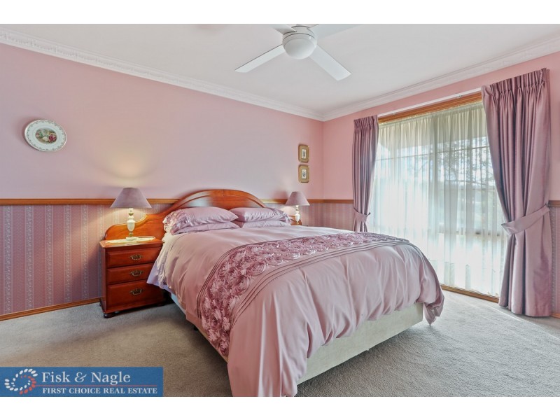 4 Abelia Court, Tura Beach NSW 2548