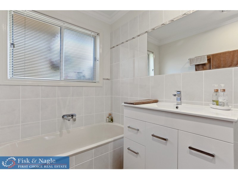 4 Abelia Court, Tura Beach NSW 2548