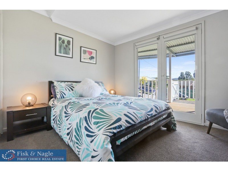 4 Stevenson Street, Bega NSW 2550