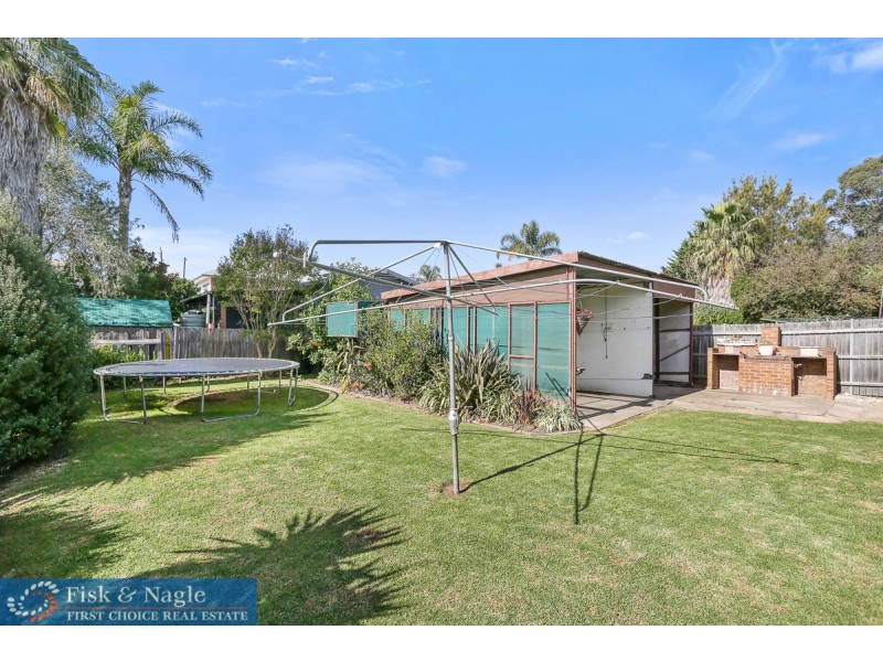 80 Meringo Street, Bega NSW 2550