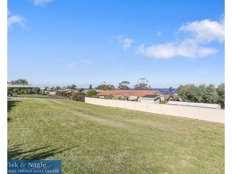 126 Golf Circuit, Tura Beach NSW 2548