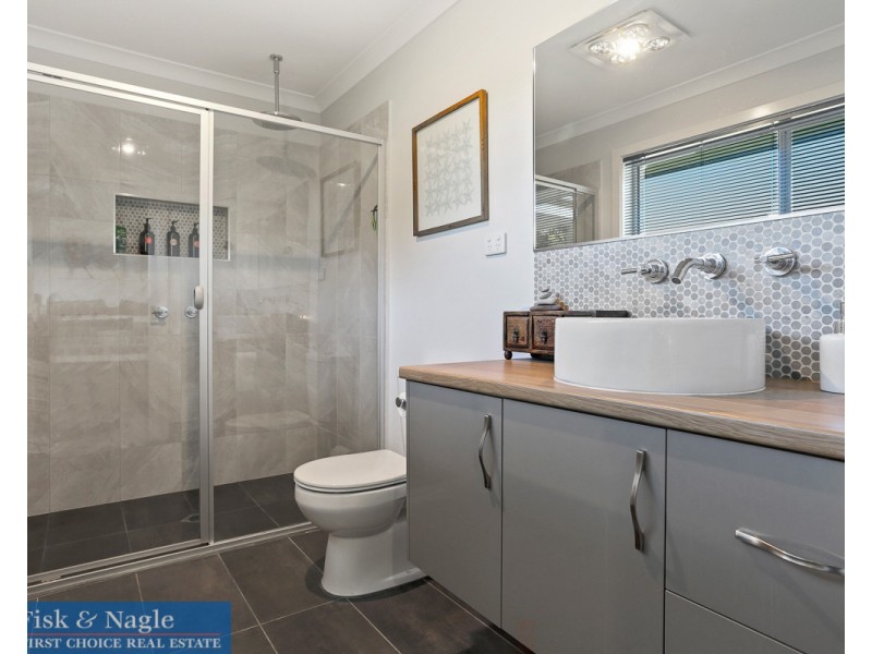 5 Hillmeads Street, Merimbula NSW 2548