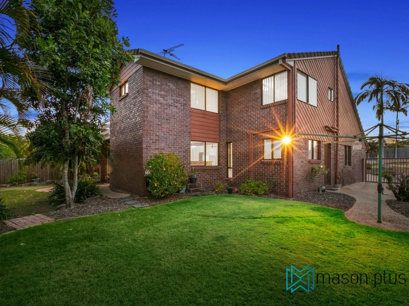 24 Vortigern Street, Carindale QLD 4152