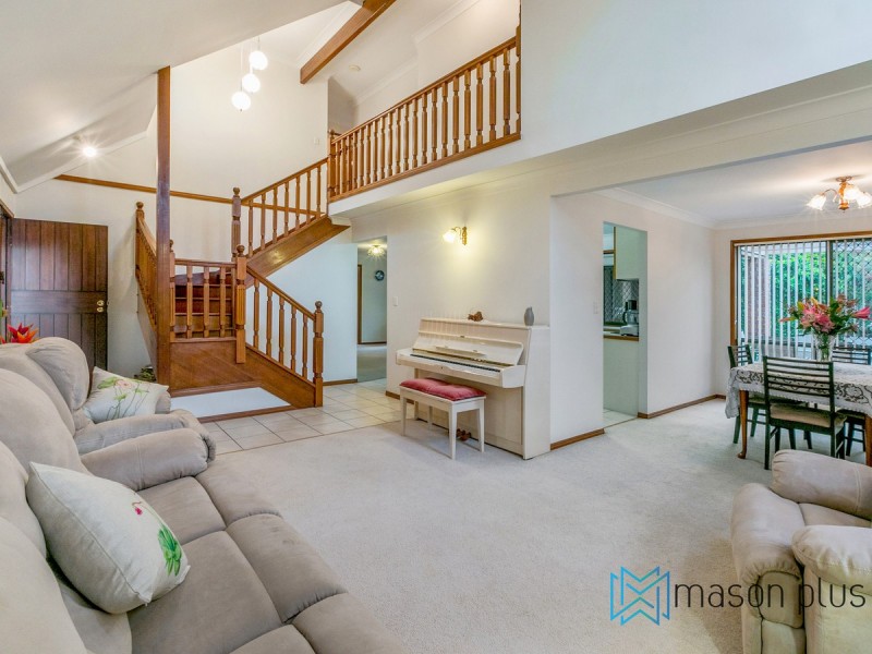 24 Vortigern Street, Carindale QLD 4152