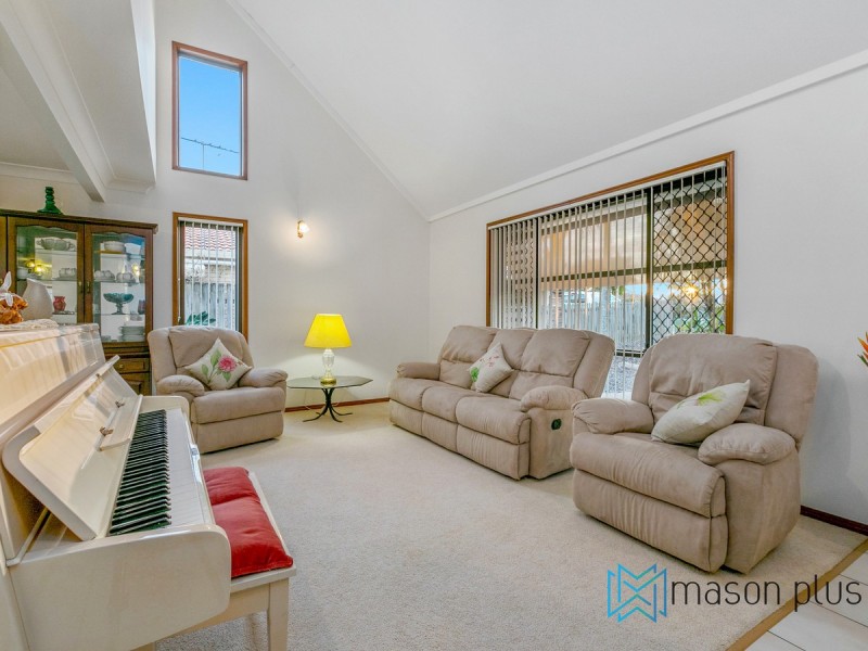 24 Vortigern Street, Carindale QLD 4152