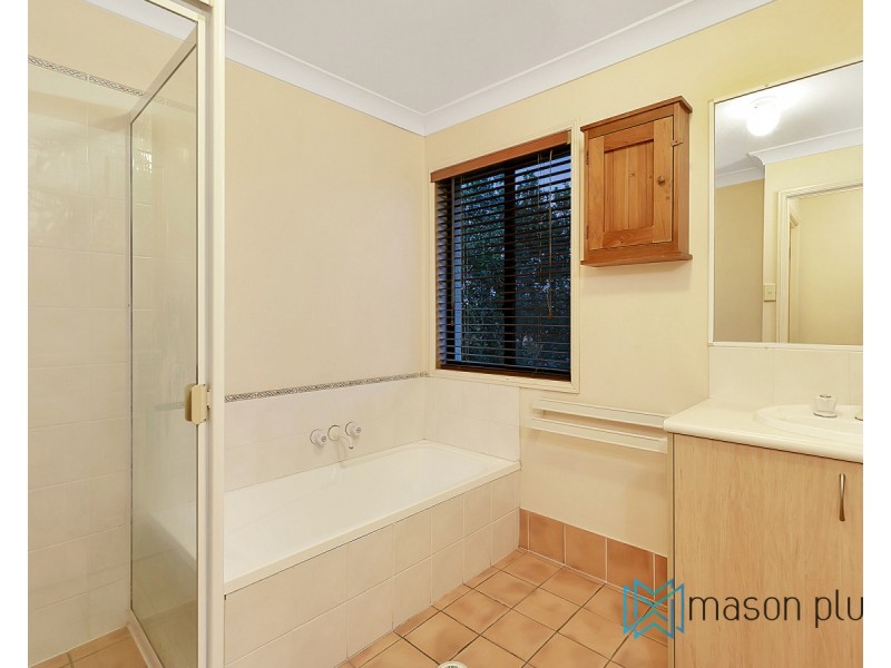 6 BRIDGEWATER Road, Springfield QLD 4300