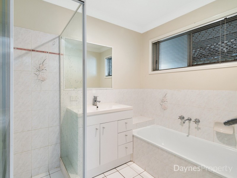 1 Lochore Court, Crestmead QLD 4132