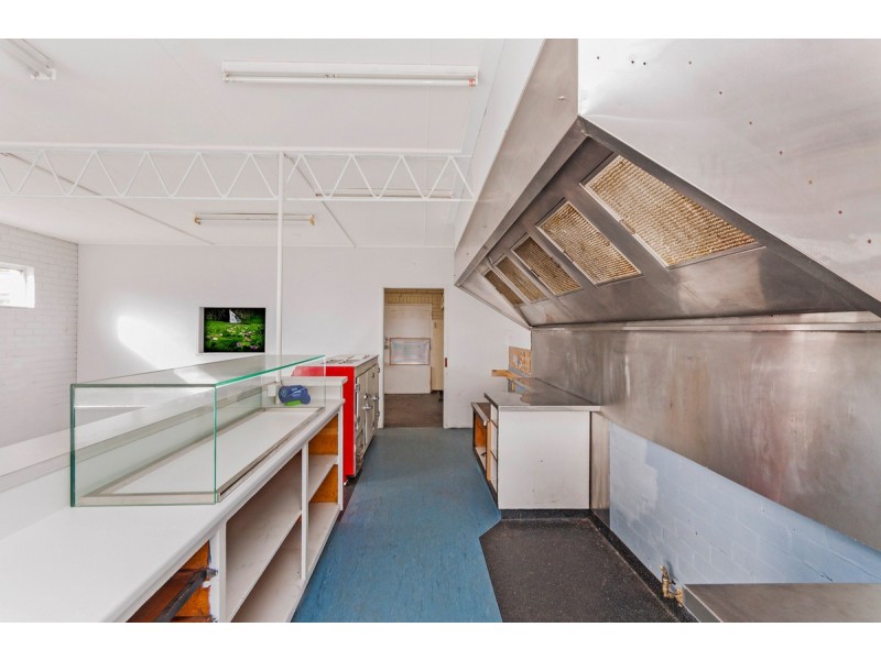 127 Commercial Road, Koroit VIC 3282