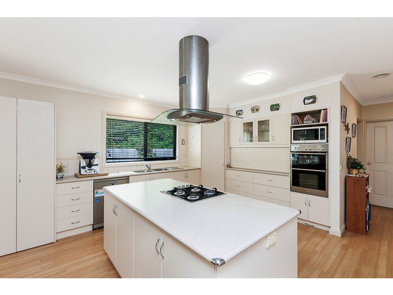8 Hodgetts Drive, Warrnambool VIC 3280