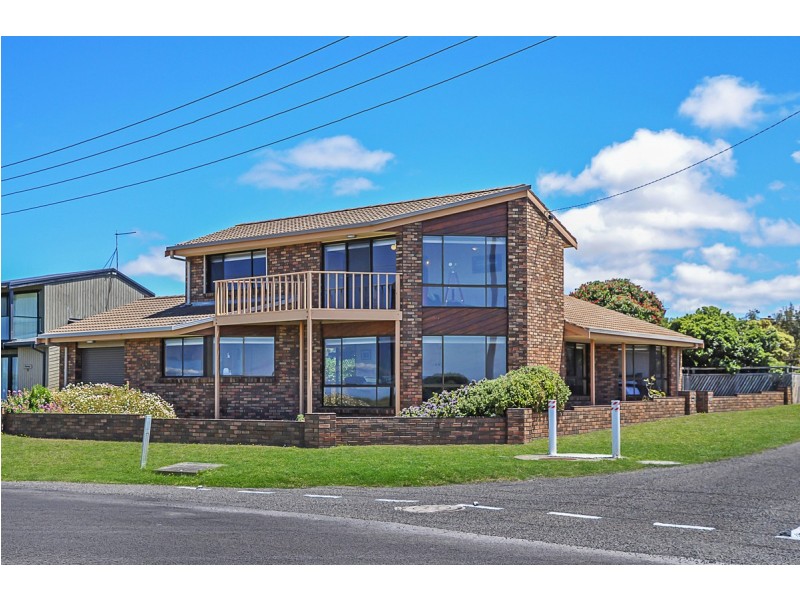 54 Ocean Drive, Port Fairy VIC 3284