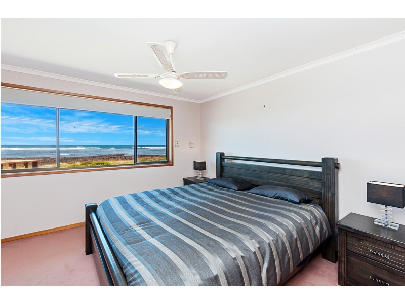 54 Ocean Drive, Port Fairy VIC 3284