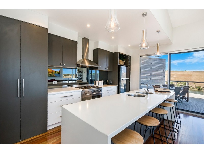 42 Dobson Way, Warrnambool VIC 3280