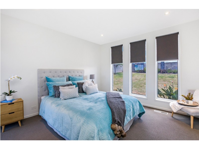 42 Dobson Way, Warrnambool VIC 3280